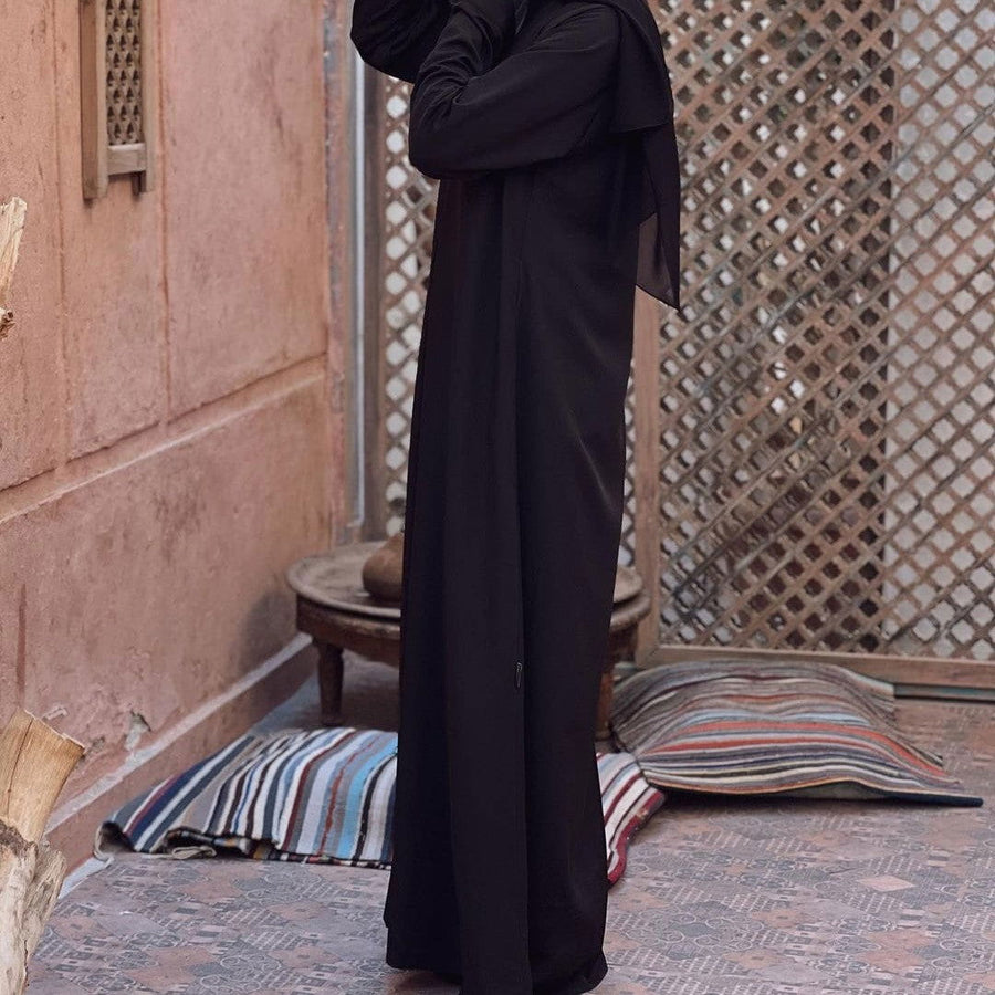 Basic Black Luxury Abaya - ABAYOLOGY