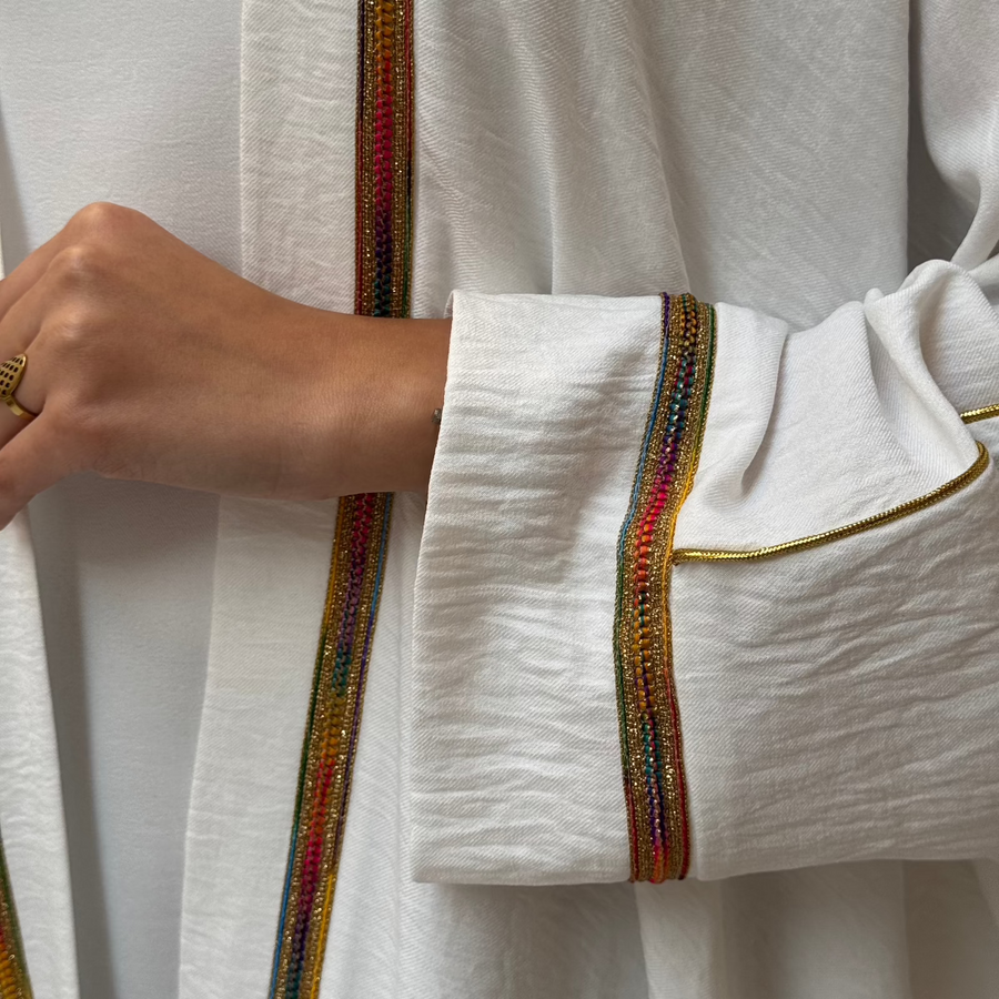 Madina Kaftan - ABAYOLOGY